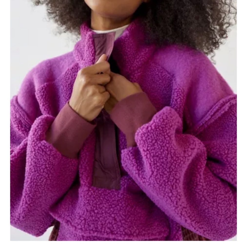 BDG Sherpa pullover